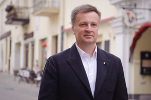 Ухвалення закону про реінтеграцію Донбасу мало передбачати розрив дипломатичних відносин із РФ