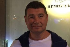 У нардепа є ще двоє дорослих дітей
