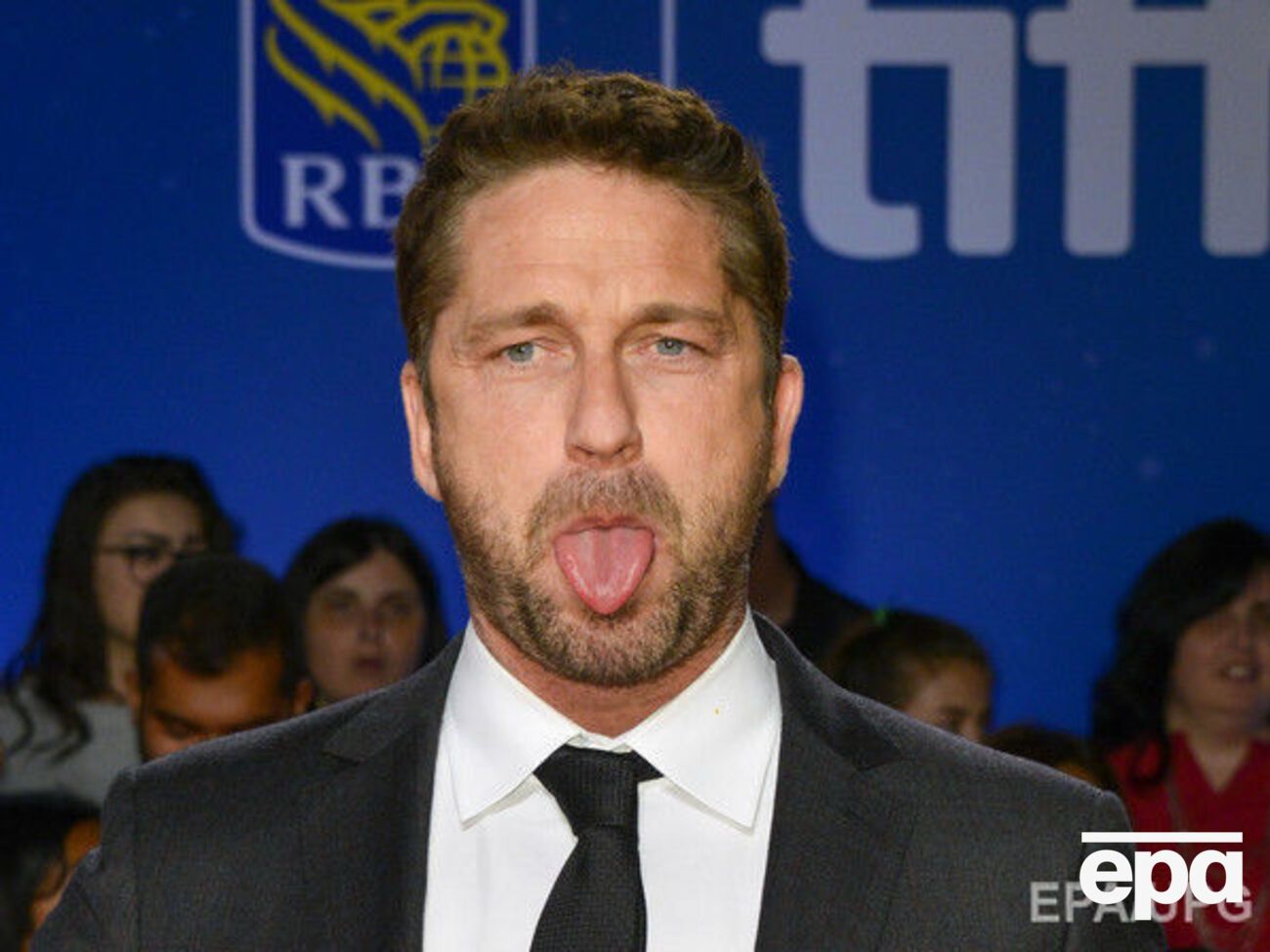 Батлер снимался в кино с обеими экс-супругами Брэда Питта