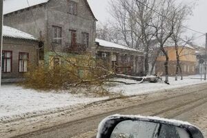 Из-за непогоды в Одесской области действует ограничение для движения грузового и пассажирского транспорта