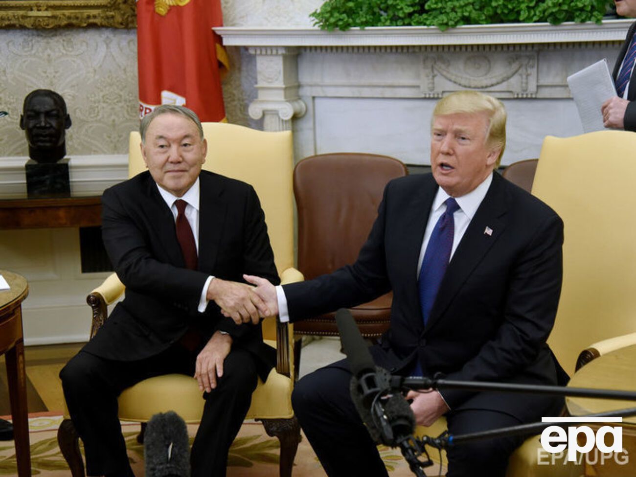 Переговори Назарбаєва і Трампа відбулися 16 січня в Білому домі