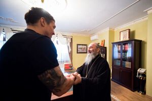 Онуфрий принял Усика в своей резиденции