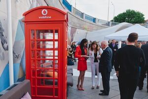 Причини відсутності зв'язку в Донецьку компанія не знає