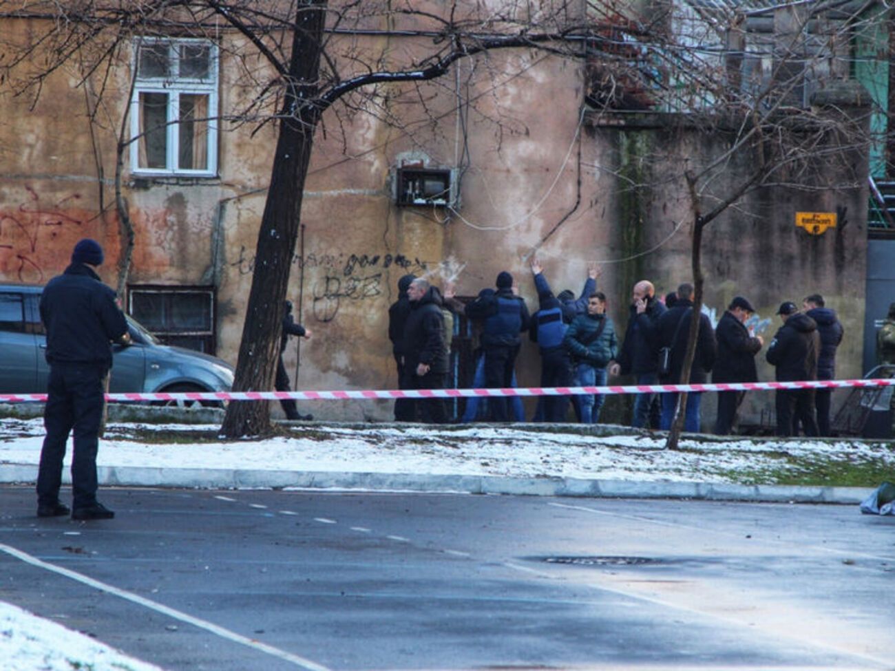 Поліція проводить спецоперацію