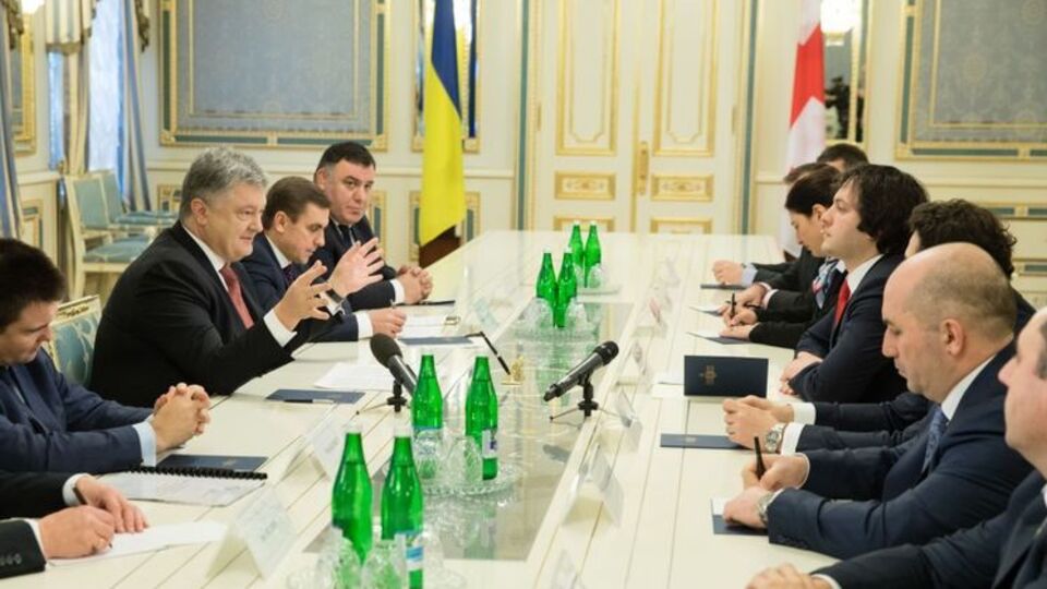 Порошенко встретился с главой парламента Грузии Кобахидзе