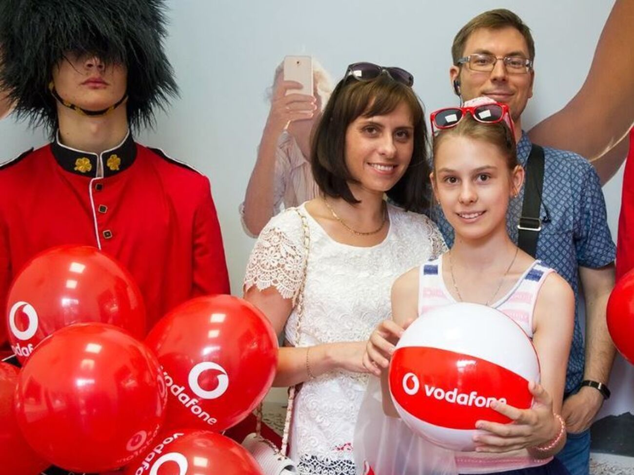Зв'язок Vodafone відновлено тільки в Луганській області