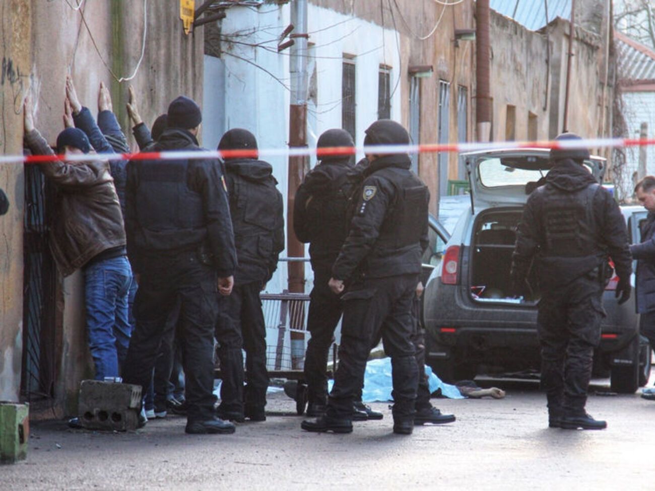 Полиция задержала двух ранее судимых граждан