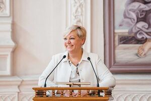 Гонтарева: Цілий червень я, як планувала, відновлювала сили в Індії