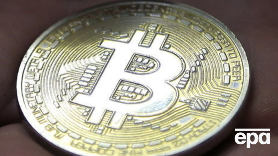 В декабре курс биткоина достиг рекордной отметки в $19 783