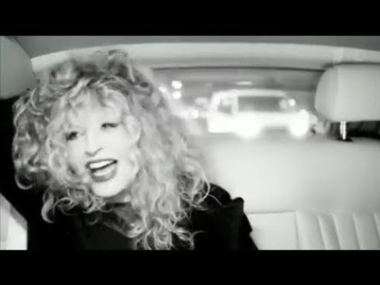 У Пугачової вийшов кліп