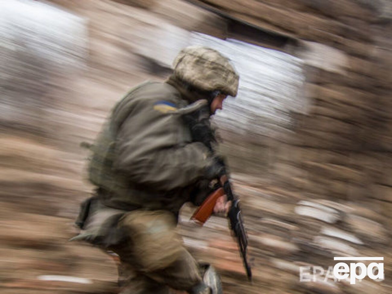 Військовий підірвався на міні