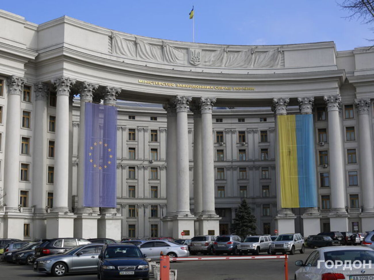 МИД проверяет информацию о задержании украинца