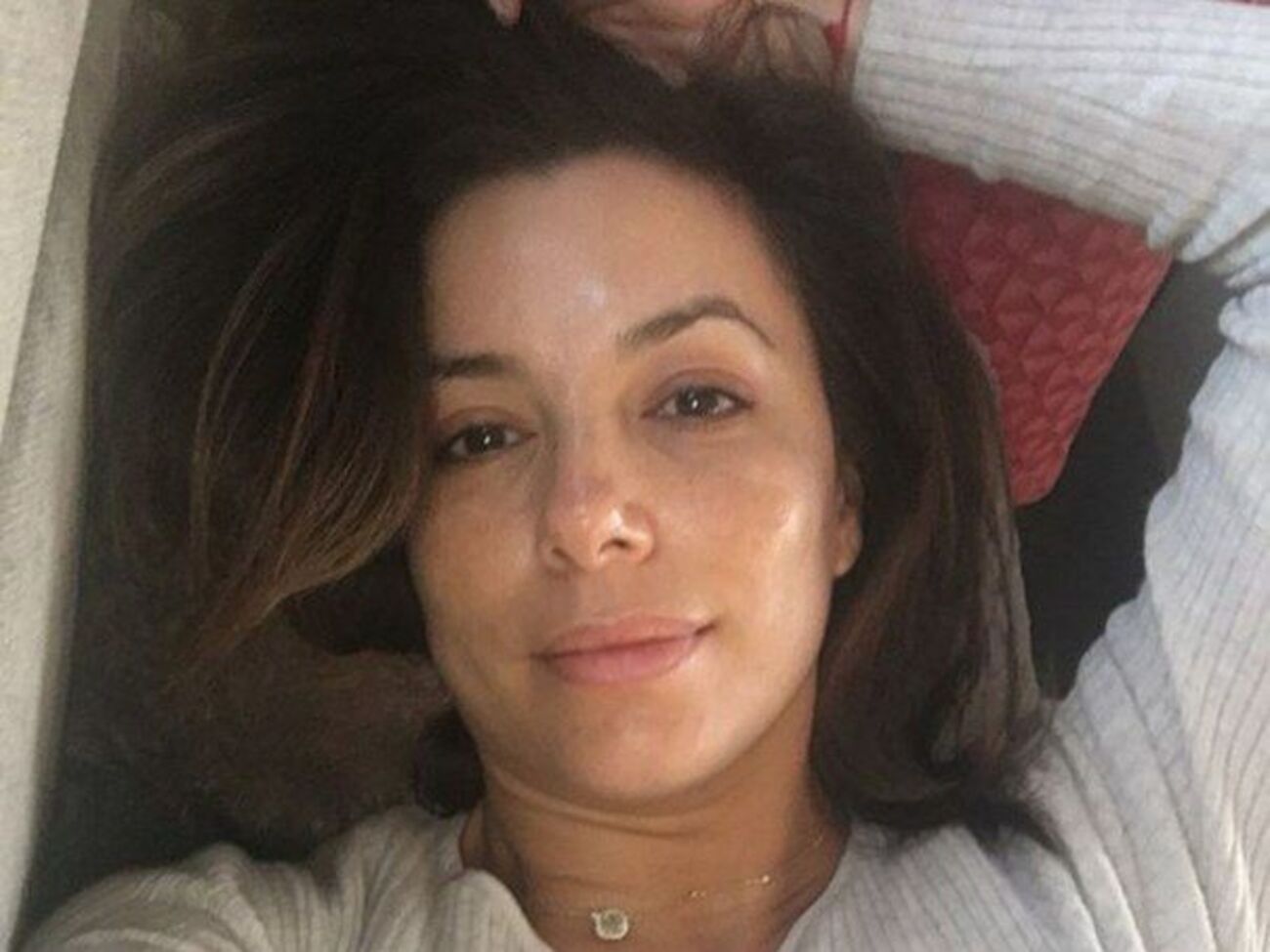 Лонгория: Новый год, новые приключения! Я так благодарна моей прекрасной семье за то, что дала этому новому ребенку столько любви!