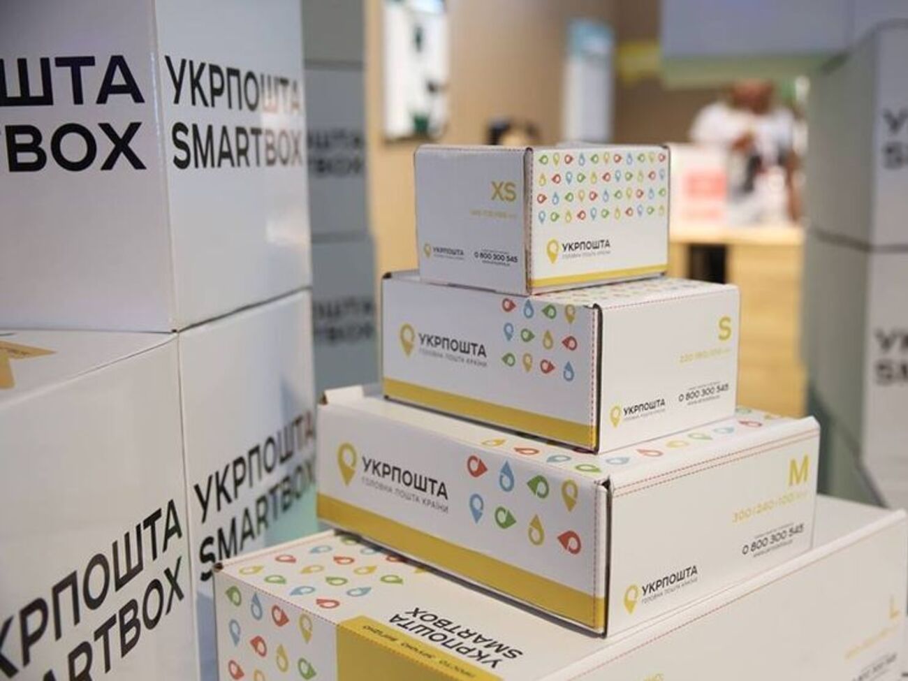 Ліміт на кількість посилок з-за кордону набуває чинності через рік