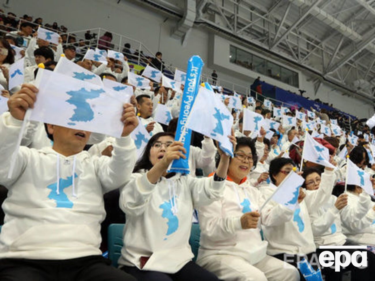 Спортсмены, представляющие Сеул и Пхеньян, выступят под одним флагом в команде Кореи на открытии Олимпиады