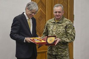 Муженко встретился с Эшлиманом
