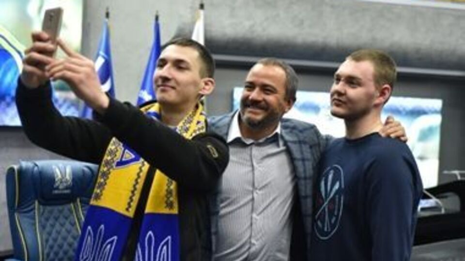 Овчаренко й Ахмеров зустрілися з Павелком