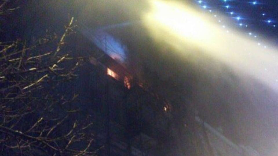 Рятувальники локалізували пожежу на вулиці Хмельницького