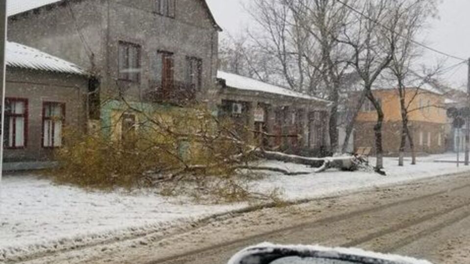 "Укренерго" перекине додаткові опори ЛЕП в Одеську область