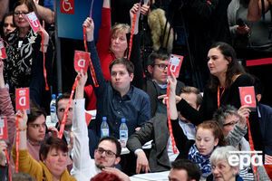 Партия Шульца проголосовала за переговоры с партией Меркель