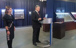 Порошенко: Нам не все одно, що скажуть про нас через 100 років