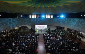 Порошенко: Закон о реинтеграции Донбасса набрал почти конституционное большинство голосов
