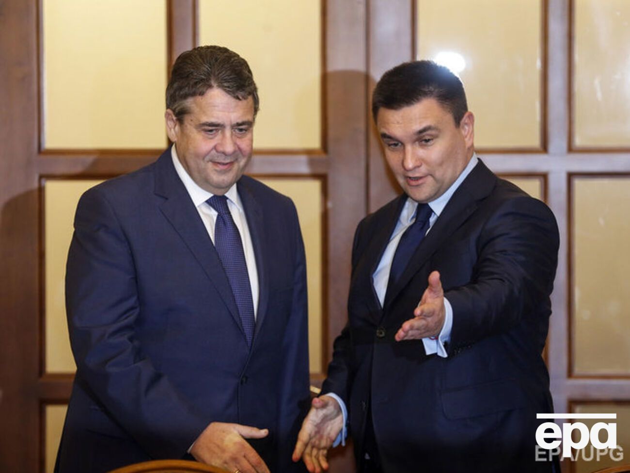 Климкин и Габриэль обсудят санкционную политику в отношении России