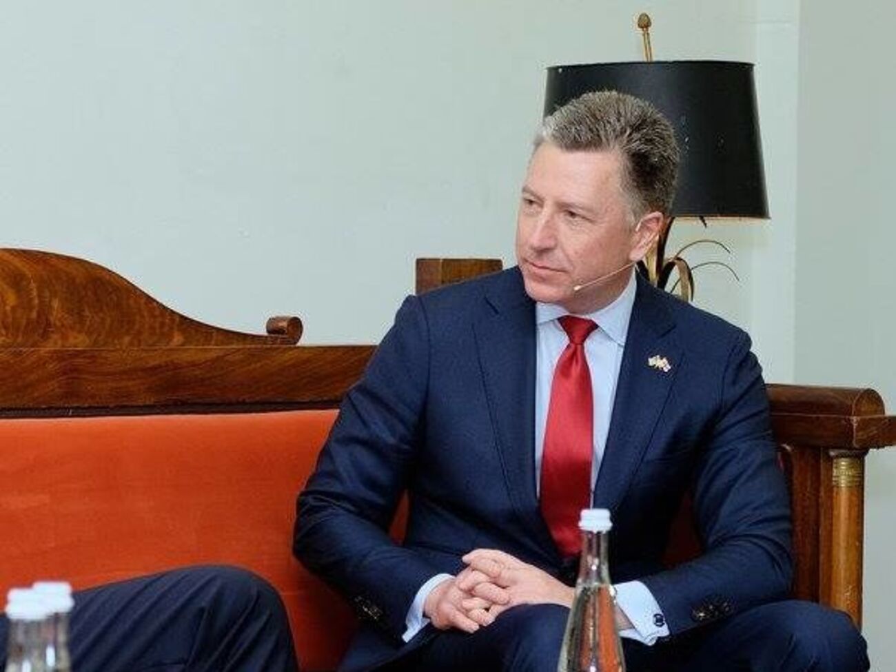 Волкер отправится на Донбасс 24 января