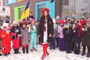 Дарья Пятова читала стихи Костенко