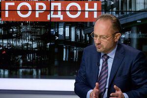Безсмертний: Очевидно, що між Росією і Україною має бути візовий режим