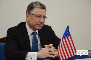 Волкер прилетел в Киев сегодня