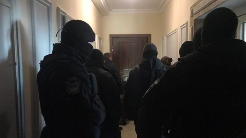 Попытки взять объект под контроль продолжались несколько часов