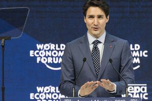 Трюдо: Рівна зарплата жінкам і чоловікам не означає рівних можливостей