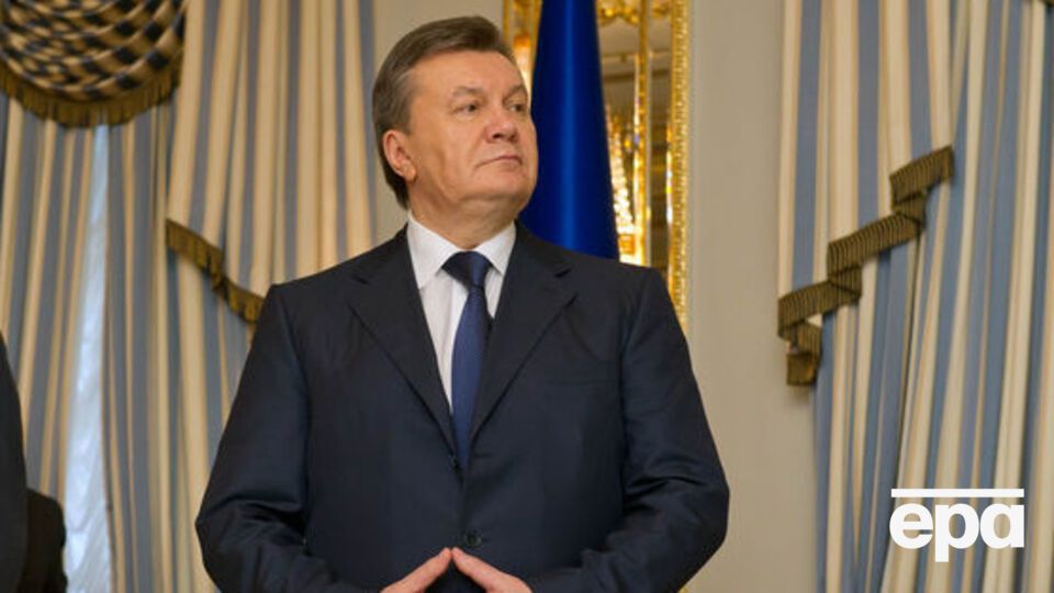В Оболонському райсуді триває розгляд справи про держзраду Януковича