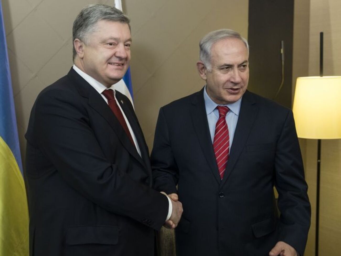 Порошенко і Нетаньяху обговорили ситуацію на Донбасі