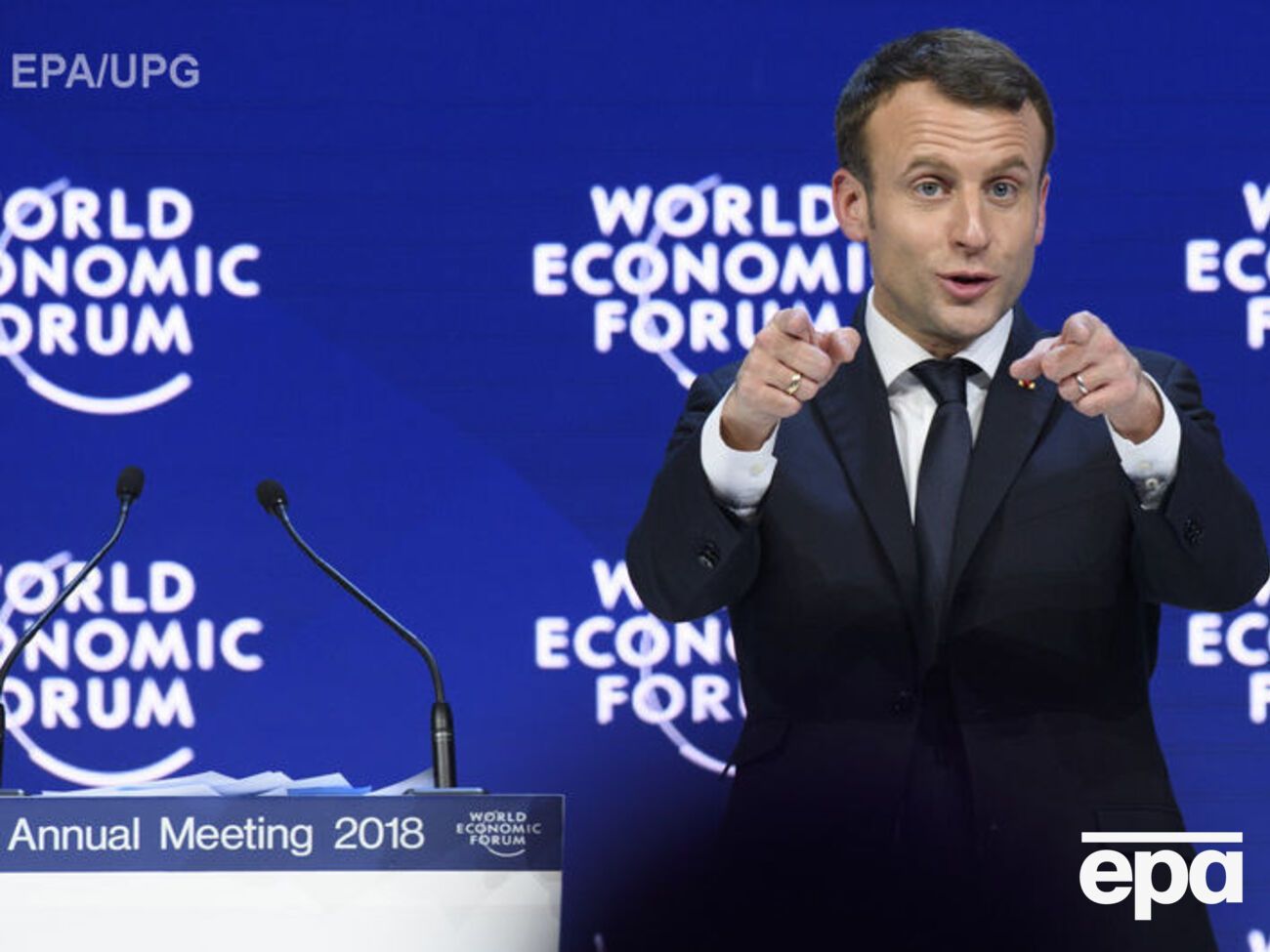 Макрон: Потрібно більше амбіцій, щоб мати більш суверенну, єдину і демократичну Європу