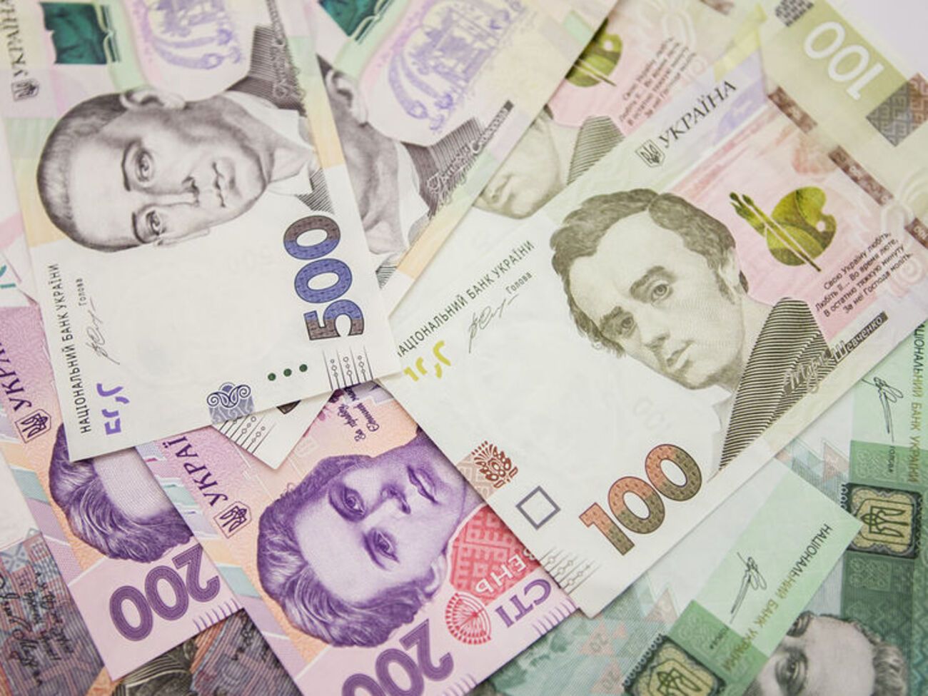 Минулого року ТОВ "БАДМ-Б" перемогло майже в 3 тис. тендерів