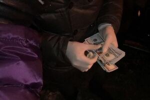 Деньги задержанный требовал у коллеги