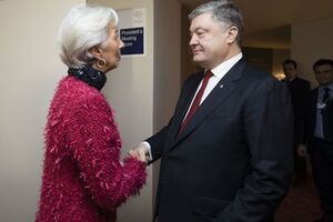 Лагард і Порошенко зустрілися на форумі в Давосі
