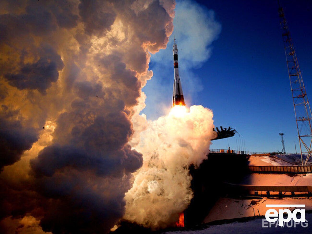 У РФ немає надважкої ракети, здатної вивести на орбіту російський місячний модуль Deep Space Gateway