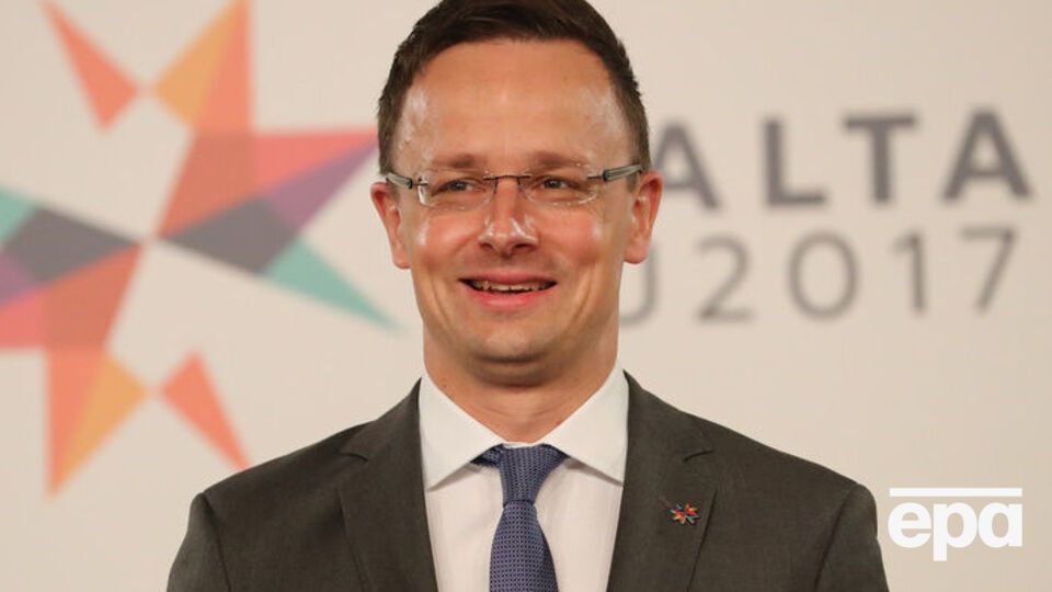 Сіярто звинуватив Україну в порушенні міжнародних норм про захист нацменшин