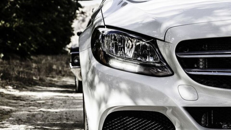 Общая сумма контракта на поставку автомобилей составила 41,6 млн рублей (21,3 млн грн)