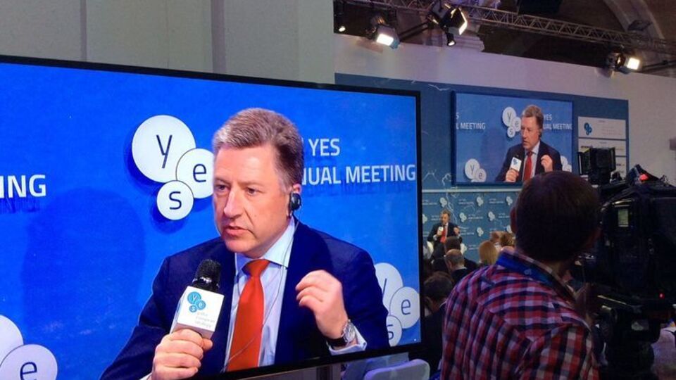 Волкер: Нужно прекратить конфликт