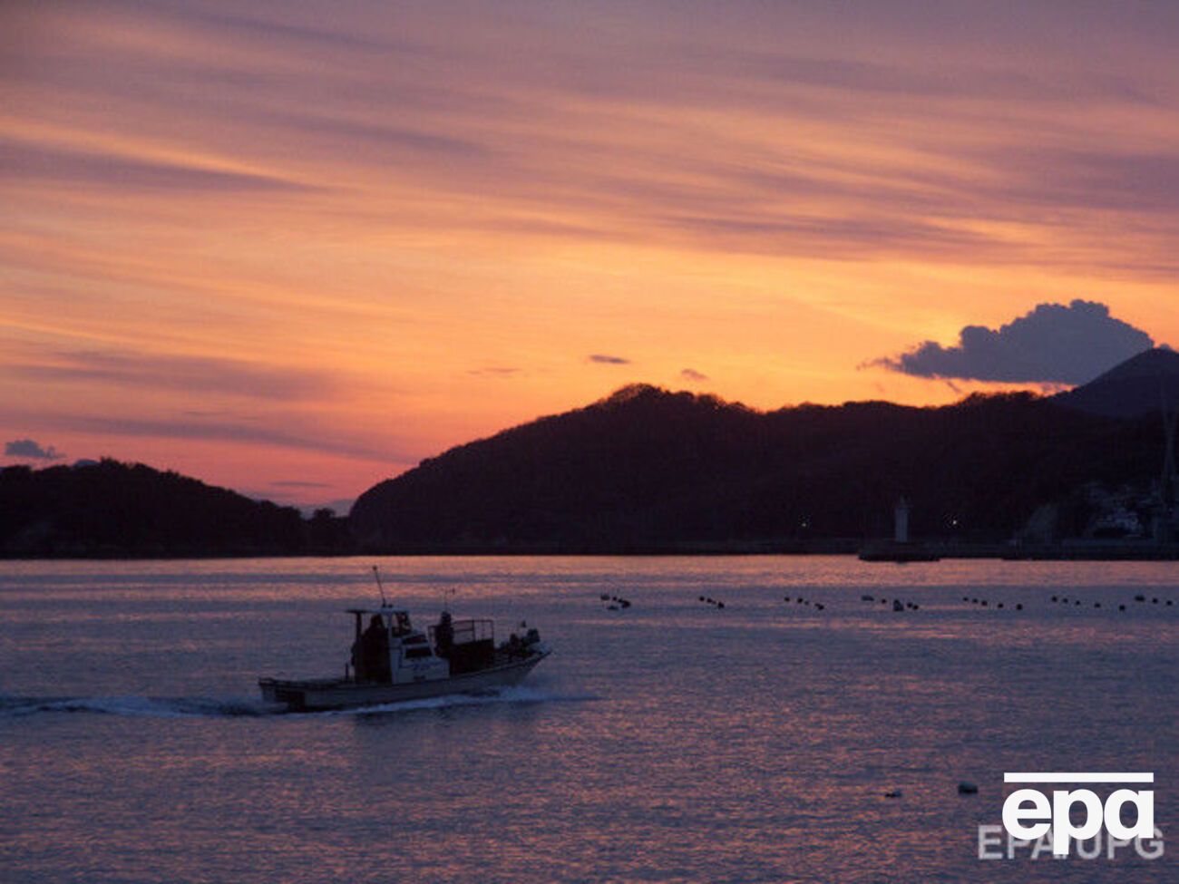 В Японском море разыскивают российское судно