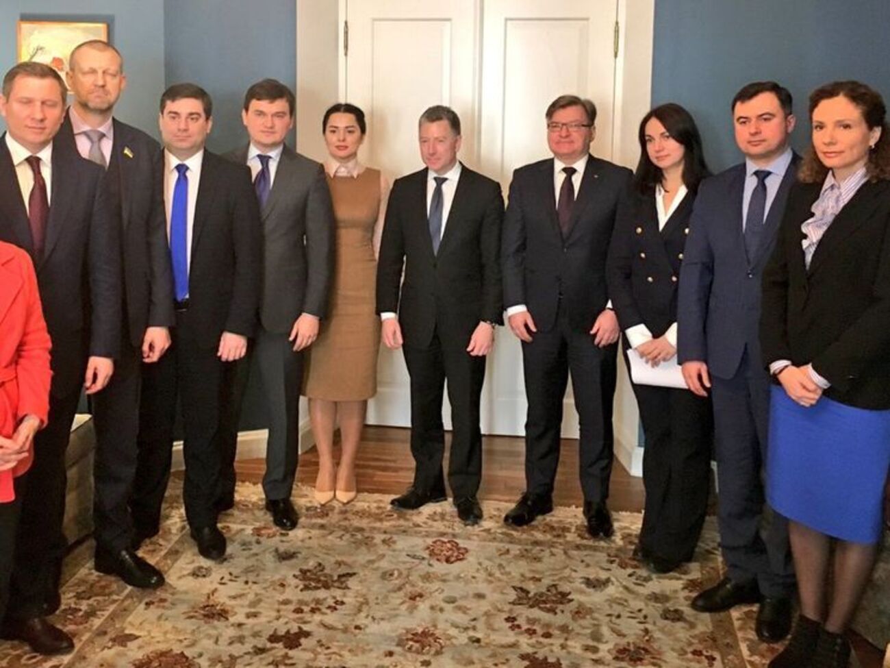 Встреча нардепов с Волкером (в центре) прошла в Киеве