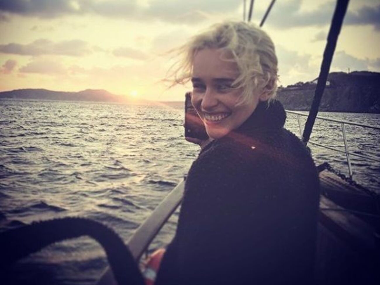 Кларк: Мать драконов, Кхалиси. Это Эмилия Кларк!