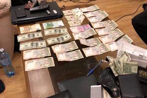 В рамках расследования провели 35 обысков