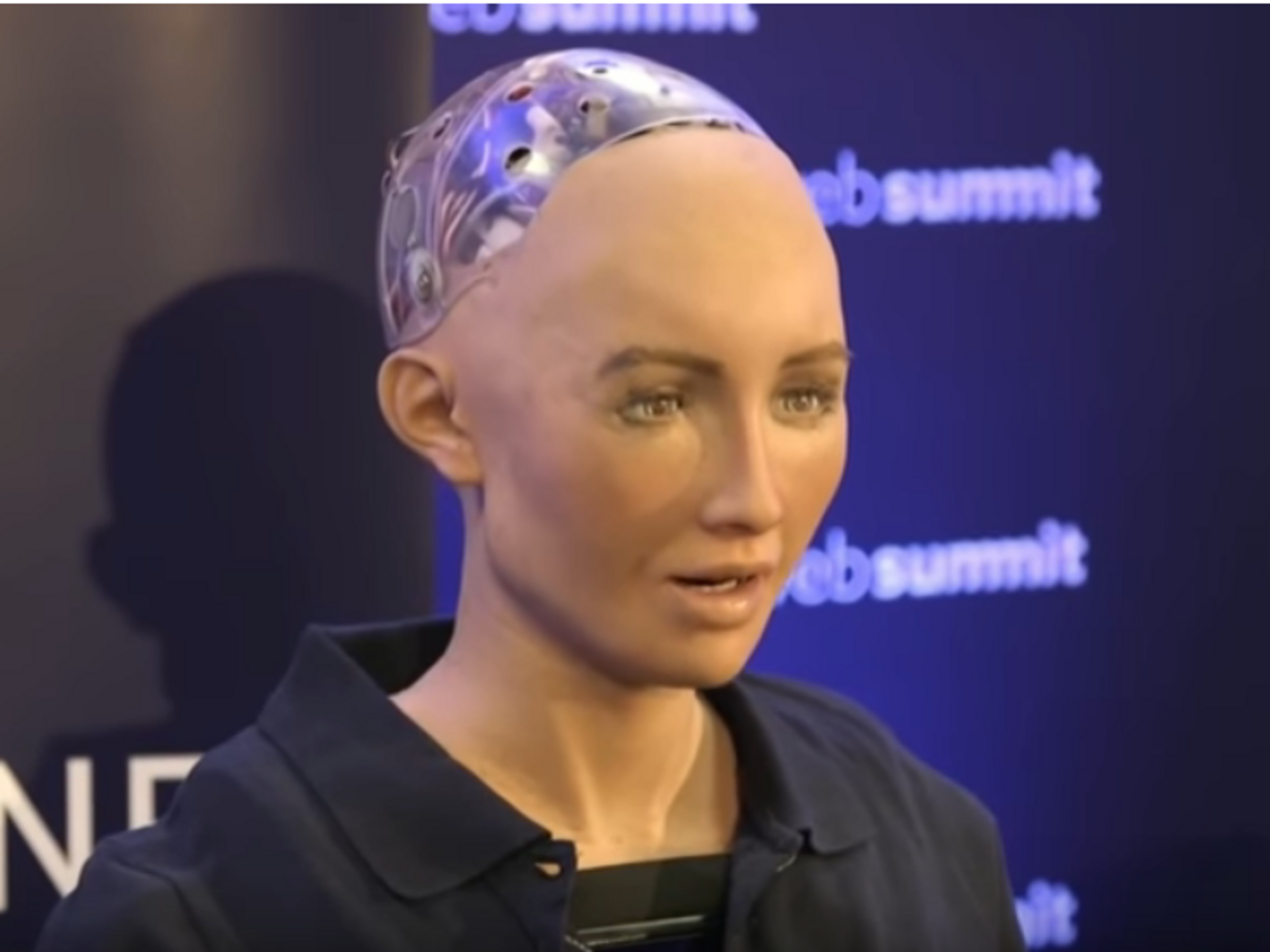 Софія &ndash; перший робот в історії, який набув громадянства