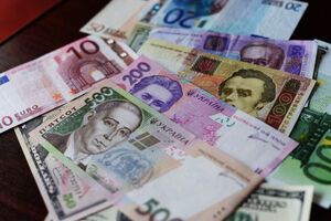 ДФС нарахувала 35 мільйонерів від початку року