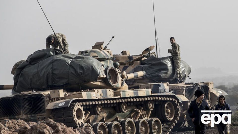 Курды заявили, что уничтожили турецкий танк в районе между деревнями Камраш и Амара